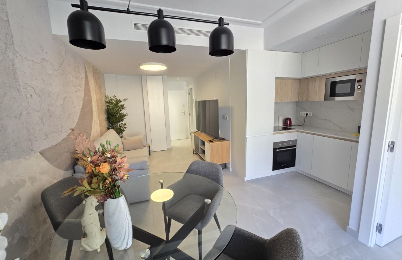 Reventa - Apartamento - Torrevieja - Estacion de autobuses