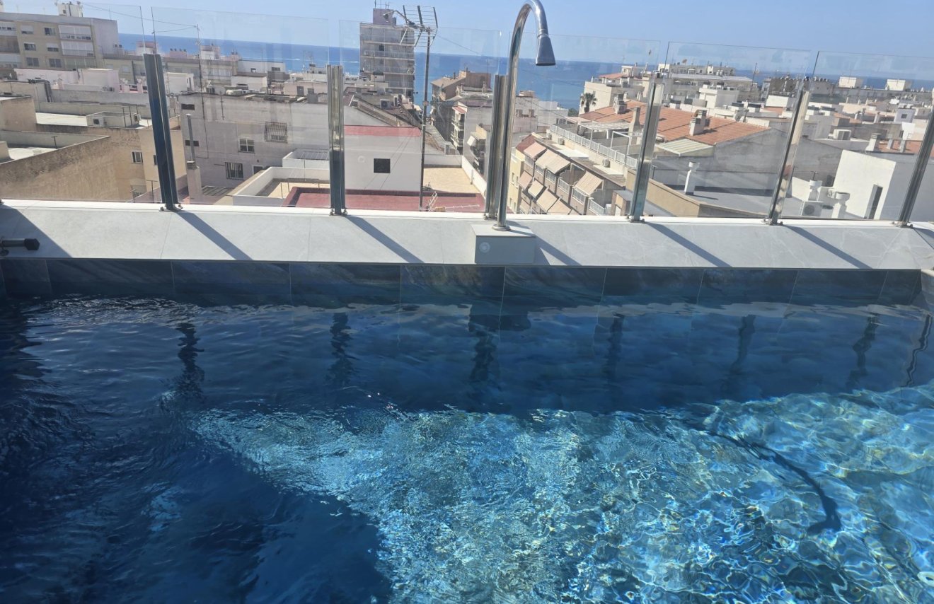 Reventa - Apartamento - Torrevieja - Estacion de autobuses