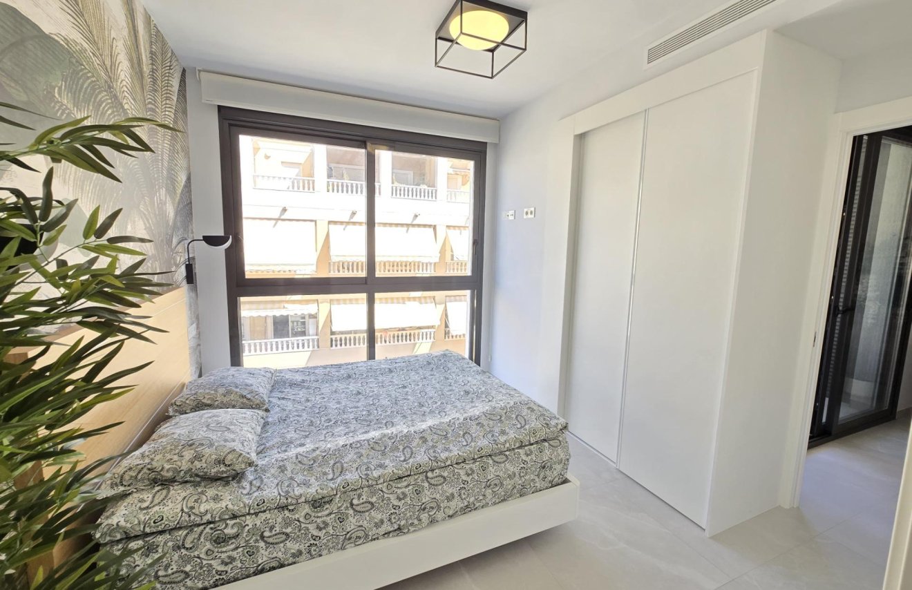 Reventa - Apartamento - Torrevieja - Estacion de autobuses