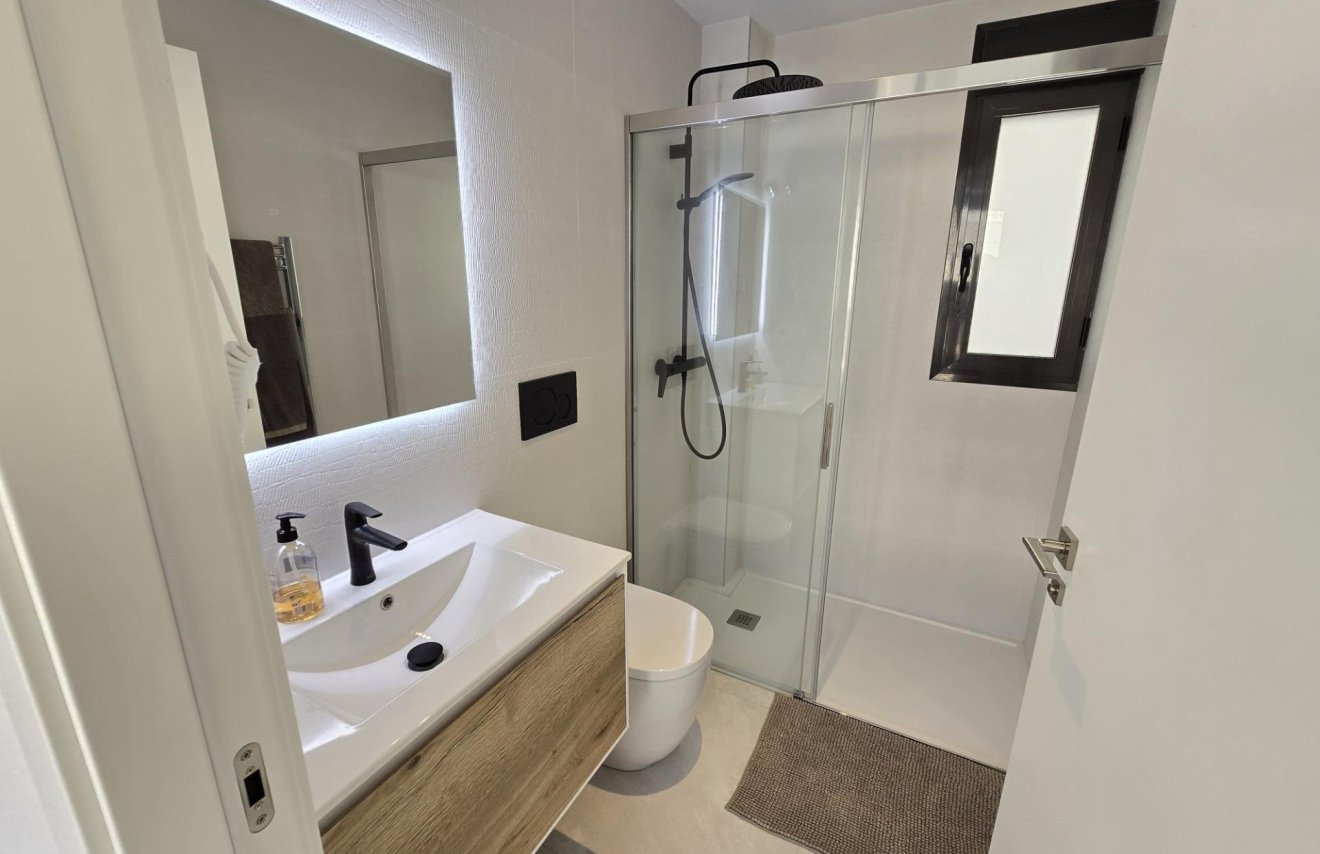 Reventa - Apartamento - Torrevieja - Estacion de autobuses