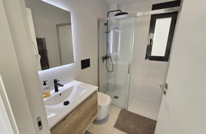 Reventa - Apartamento - Torrevieja - Estacion de autobuses