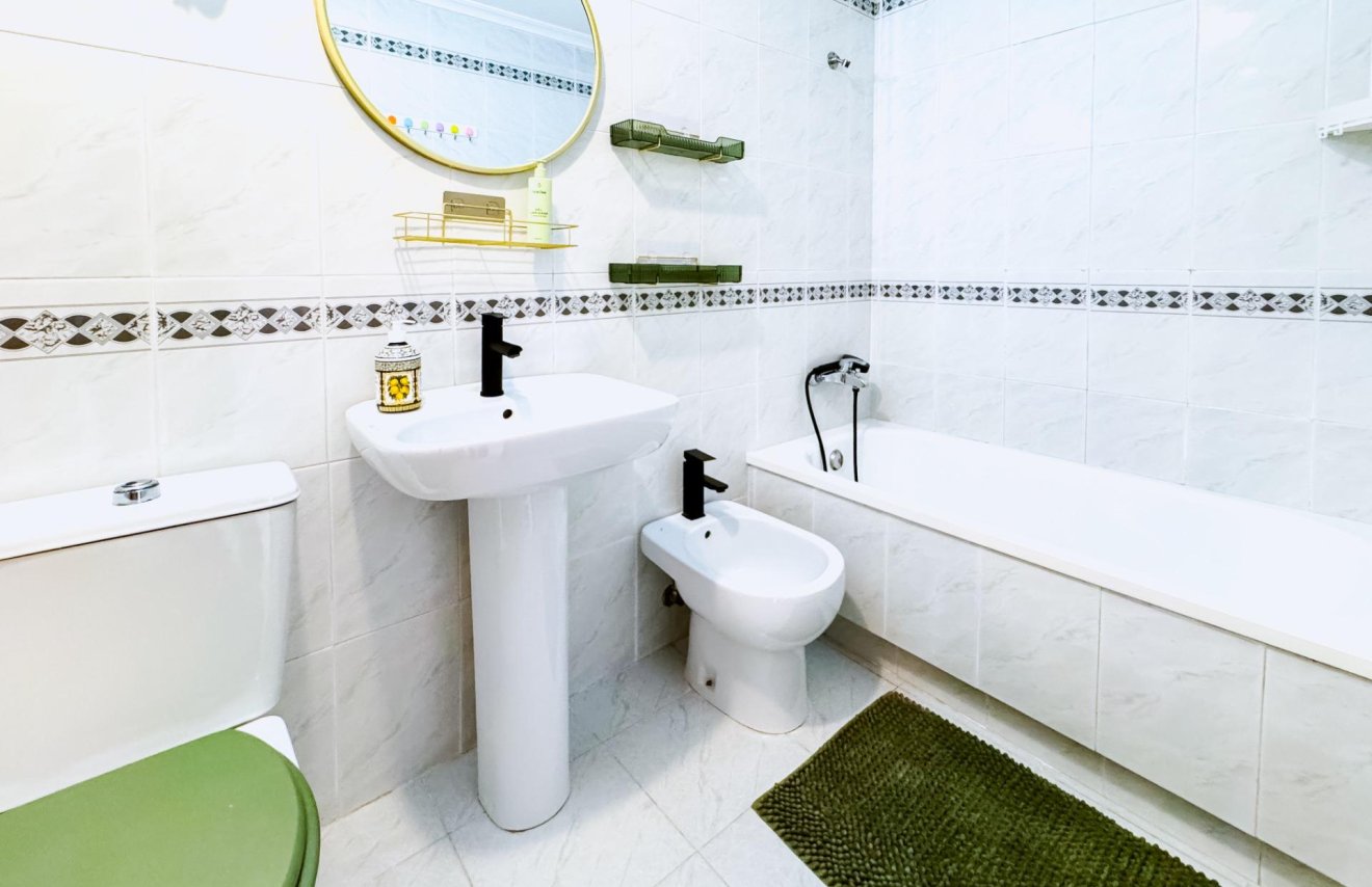 Resale - Study - Torrevieja - La Mata