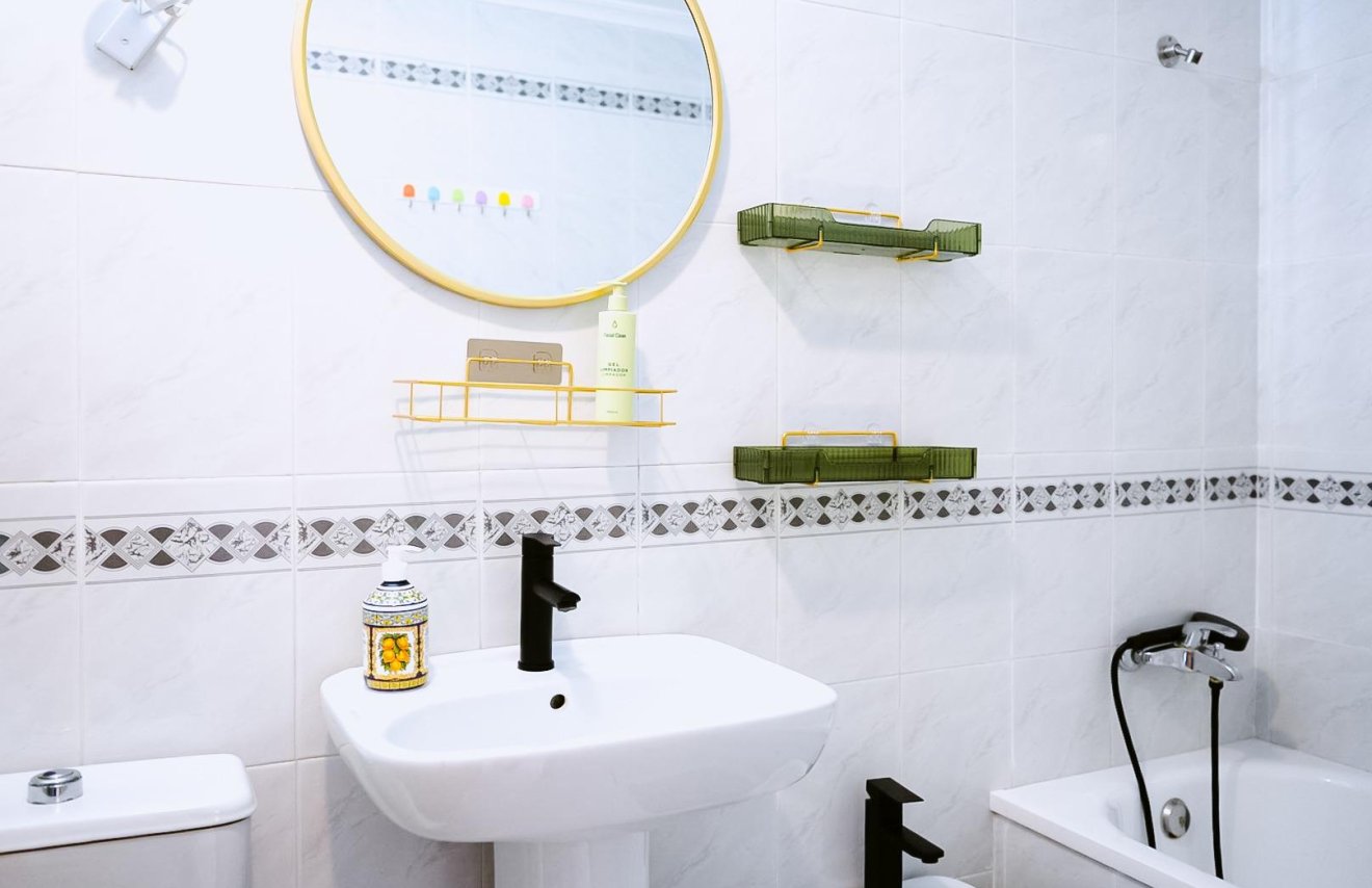 Resale - Study - Torrevieja - La Mata