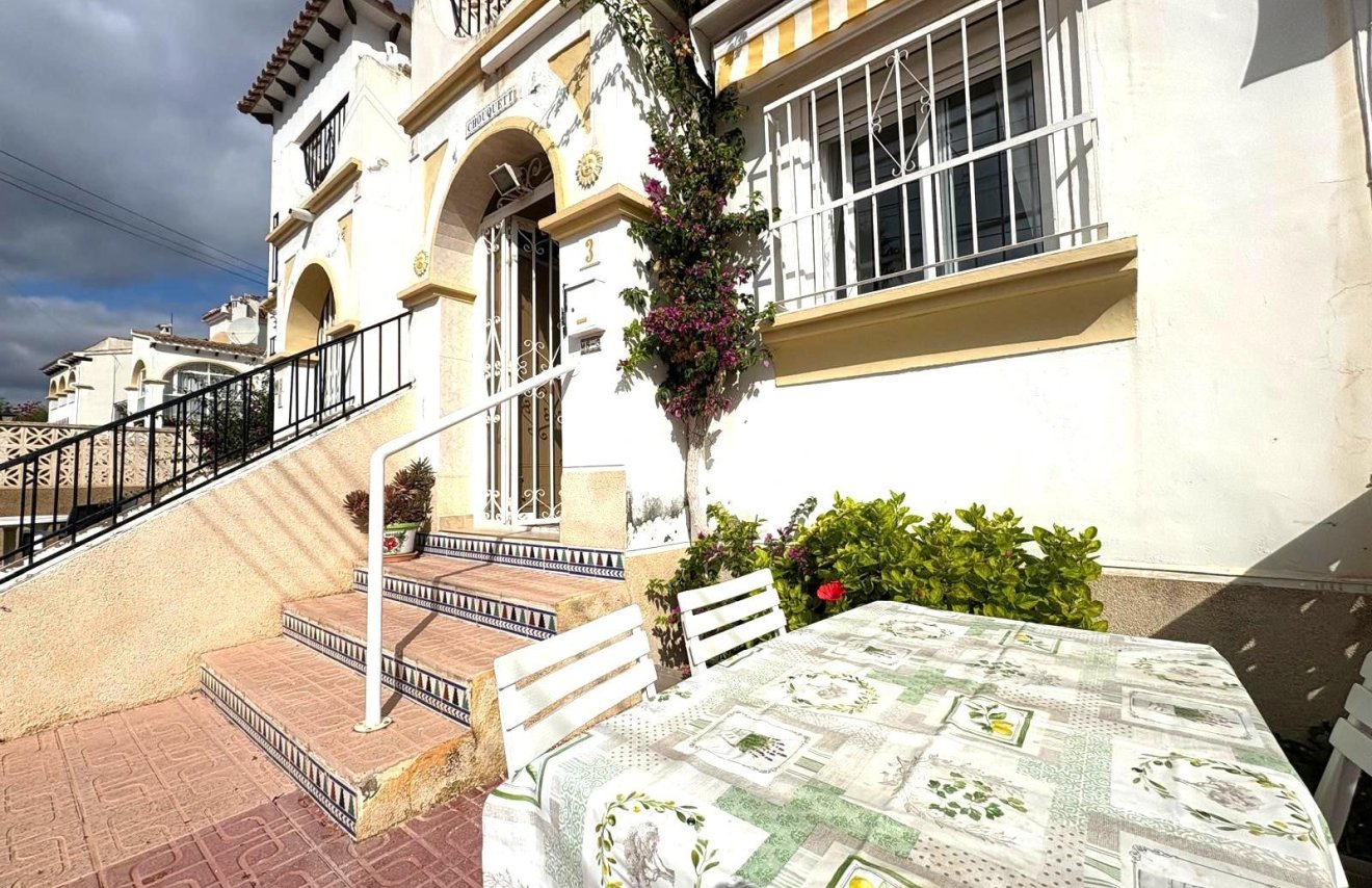 Resale - Bungalow Planta Baja - San Miguel de Salinas - BLUE LAGOON