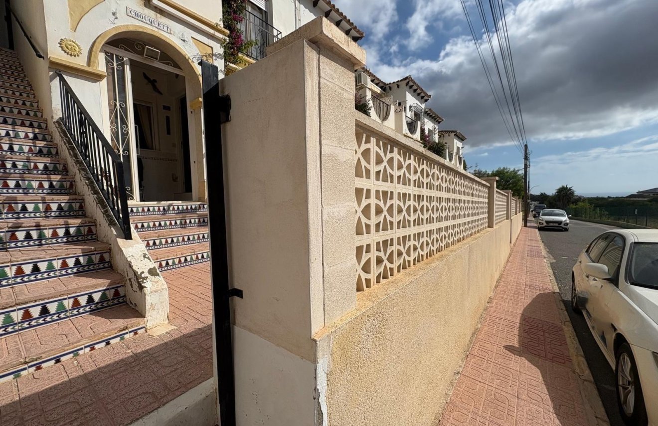 Resale - Bungalow Planta Baja - San Miguel de Salinas - BLUE LAGOON