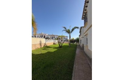 Resale - Bungalow Planta Baja - San Miguel de Salinas - BLUE LAGOON