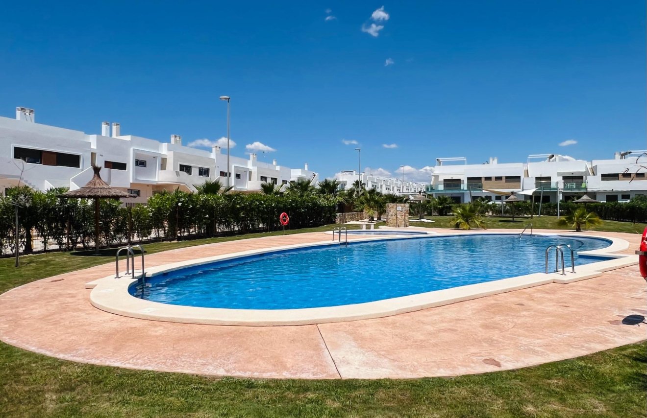 Resale - Bungalow - Orihuela - Desamparados-Hurchillo-Torremendo