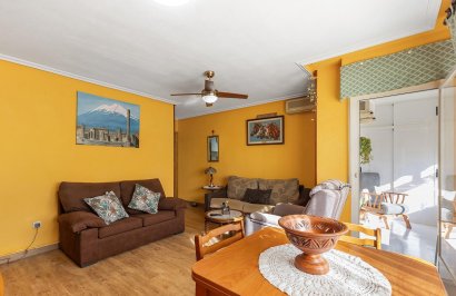 Resale - Apartamento - Torrevieja - Estacion de autobuses