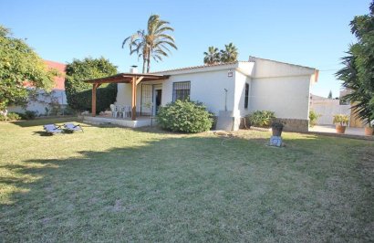 Resale - Chalet - Torrevieja - Los Frutales