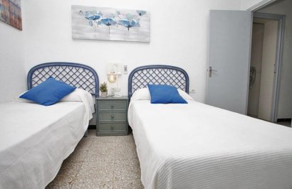 Resale - Chalet - Torrevieja - Los Frutales