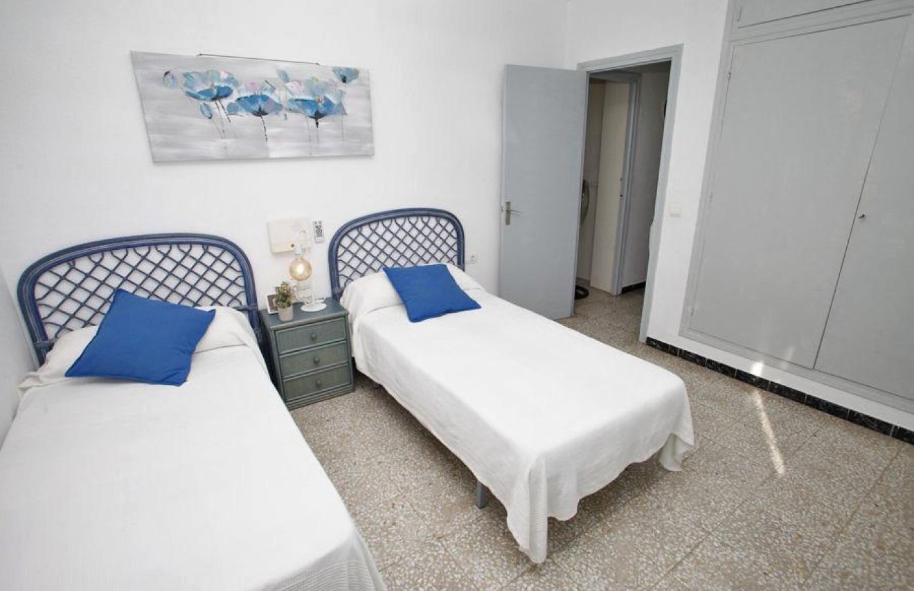 Resale - Chalet - Torrevieja - Los Frutales