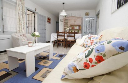 Resale - Chalet - Torrevieja - Los Frutales