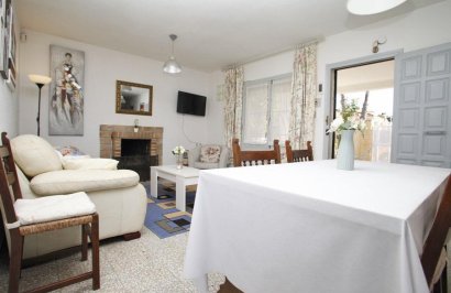 Resale - Chalet - Torrevieja - Los Frutales