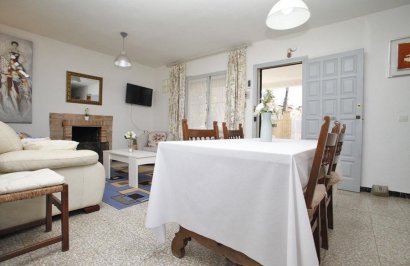 Resale - Chalet - Torrevieja - Los Frutales