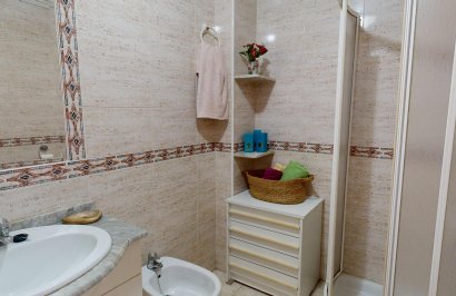 Resale - Planta baja - Torrevieja - Estacion de autobuses