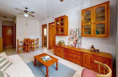 Resale - Planta baja - Torrevieja - Estacion de autobuses