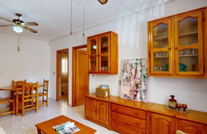 Resale - Planta baja - Torrevieja - Estacion de autobuses