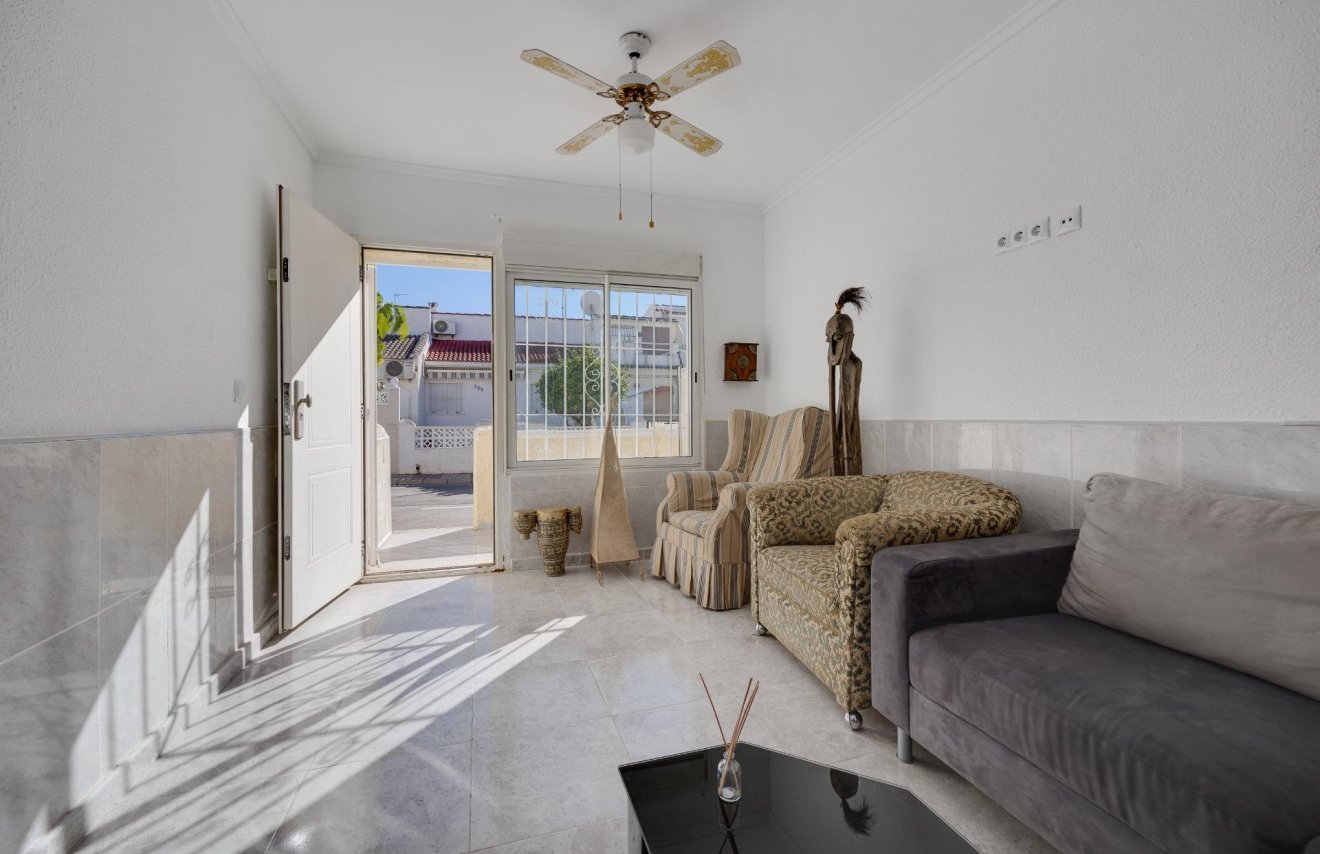 Reventa - Casa Tipo Dúplex - Torrevieja - El limonar