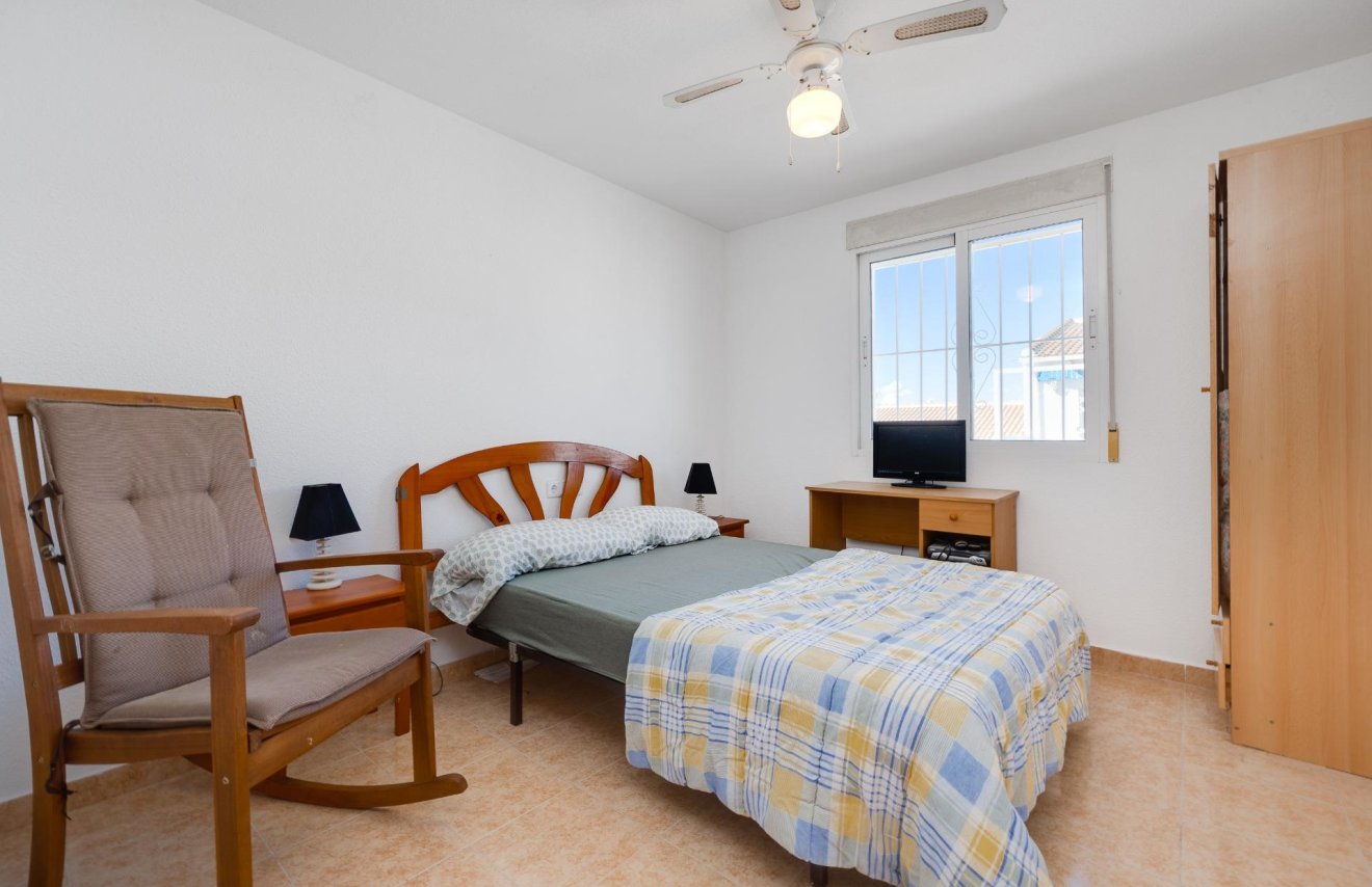 Reventa - Casa Tipo Dúplex - Torrevieja - El limonar