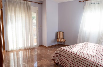 Reventa - Casa - Redován