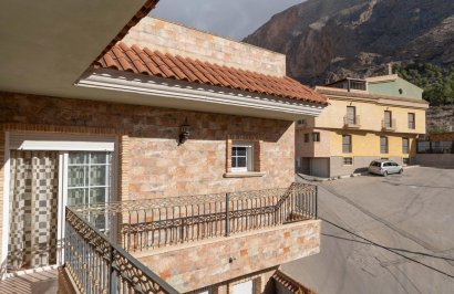 Reventa - Casa - Redován