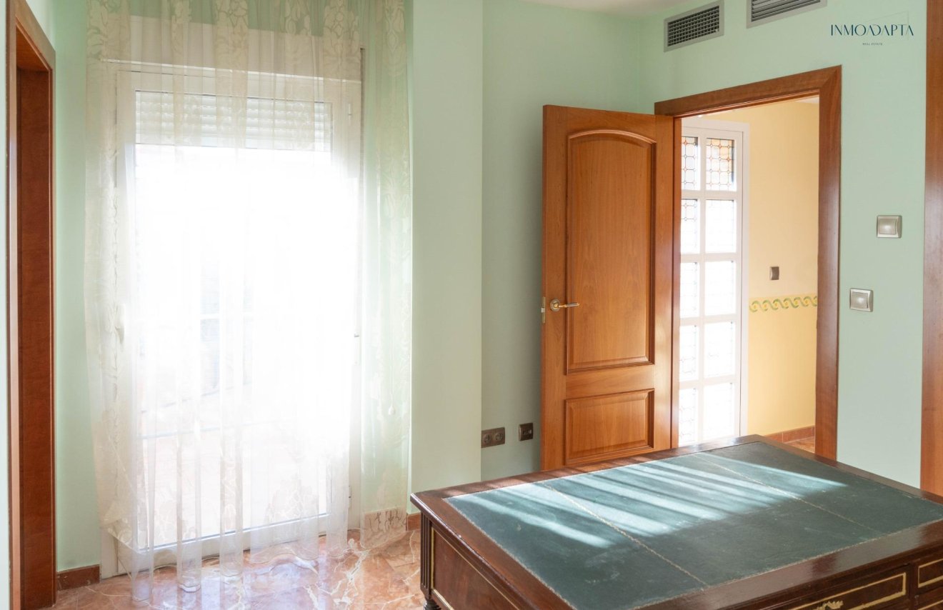 Reventa - Casa - Redován