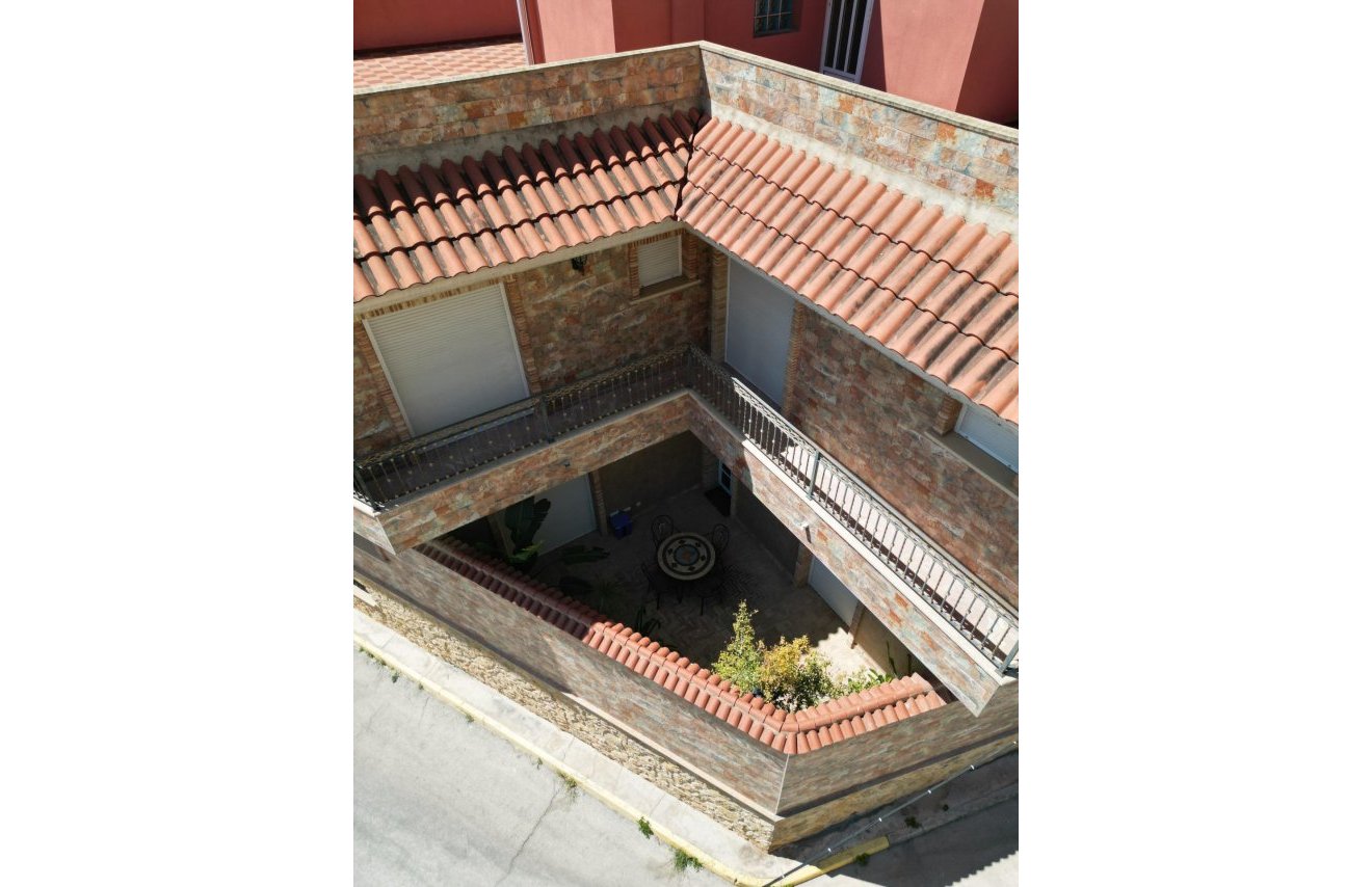 Reventa - Casa - Redován