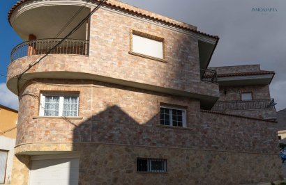 Reventa - Casa - Redován