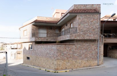 Reventa - Casa - Redován