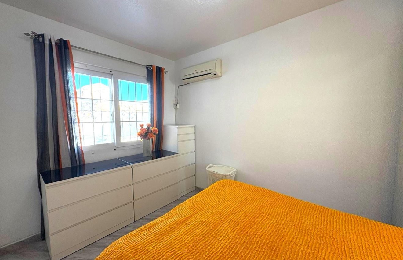 Resale - Casa - Torrevieja - Carrefour