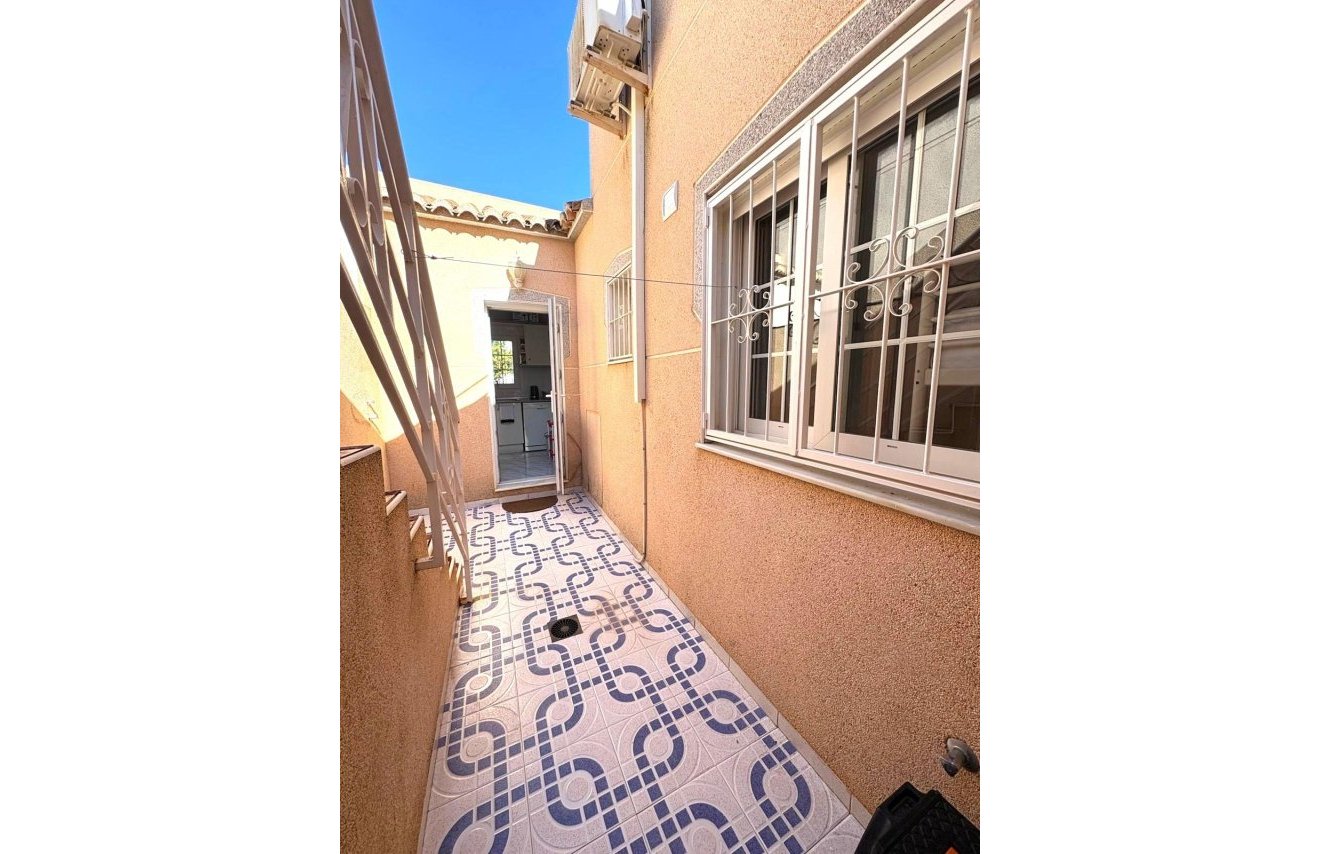 Resale - Casa - Torrevieja - Carrefour