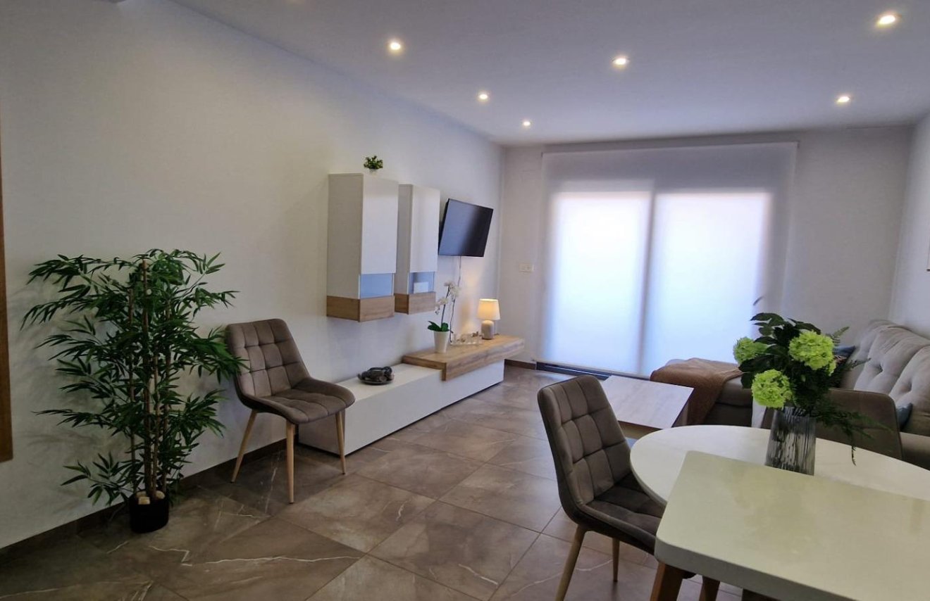 Revente - Apartamento - Torrevieja - Centro