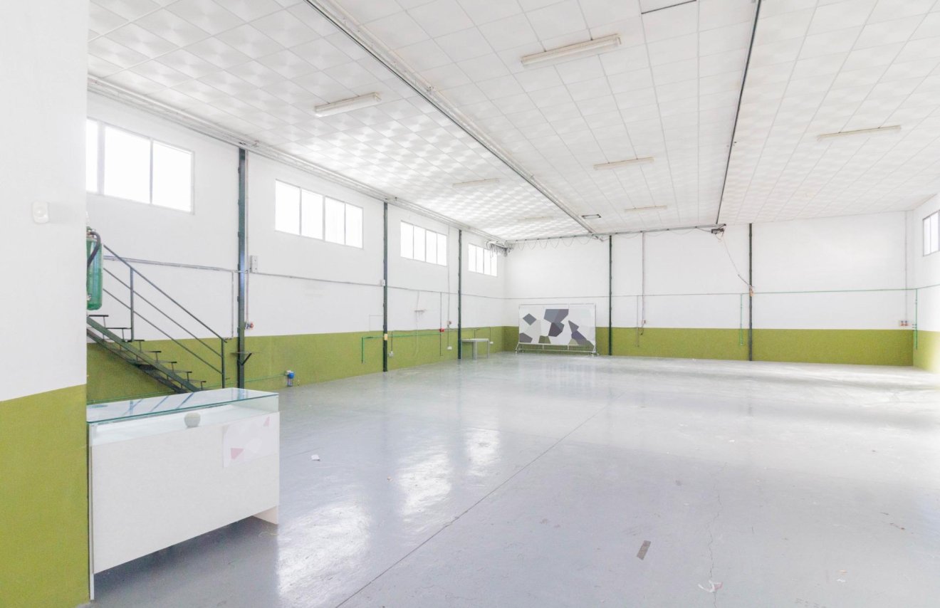 Reventa - Nave industrial - Redován - Comunidad valenciana