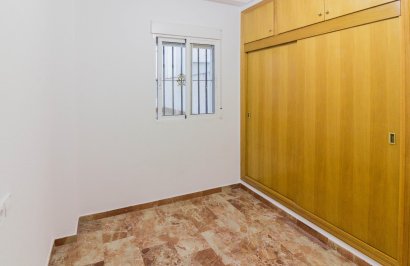 Reventa - Piso - Orihuela - Barrio de la Ocarasa