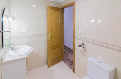 Reventa - Piso - Orihuela - Barrio de la Ocarasa