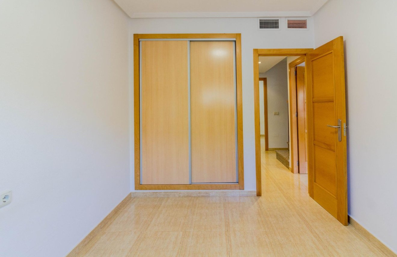 Reventa - Adosado - Orihuela - Zona Centro