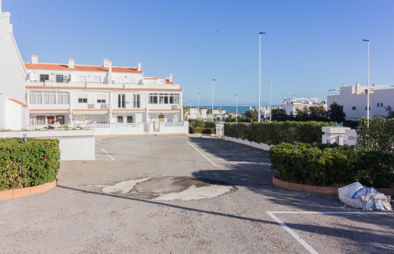 Reventa - Adosado - Torrevieja - Torre la mata