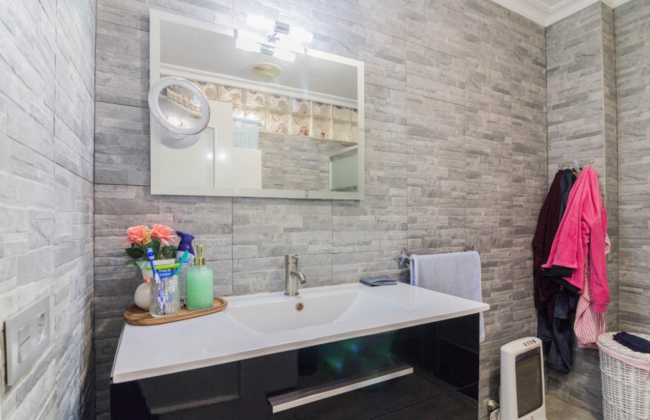 Resale - Piso - Orihuela - Zona Centro