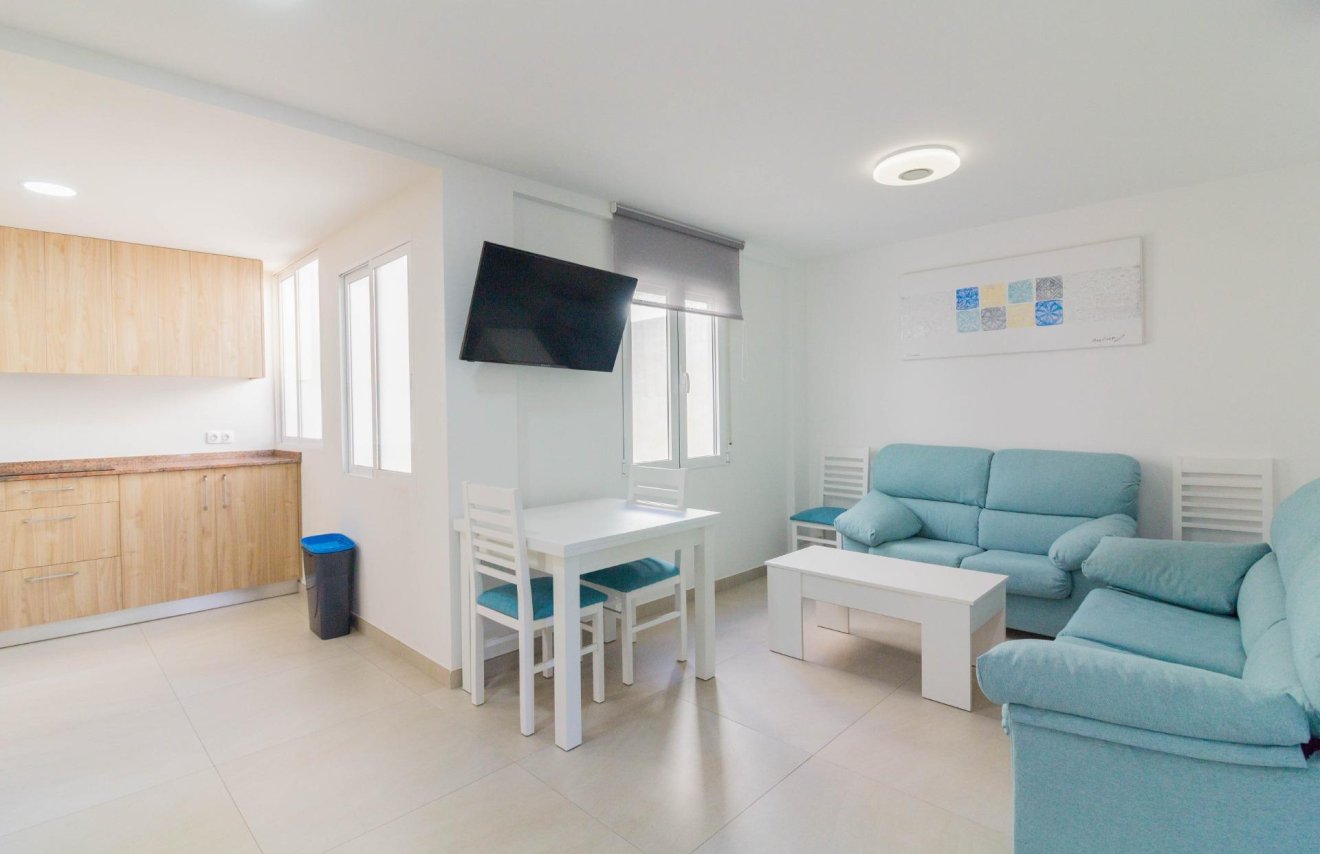 Long Term Rental - Piso - Elche - Plaza Crevillente-Juzgados