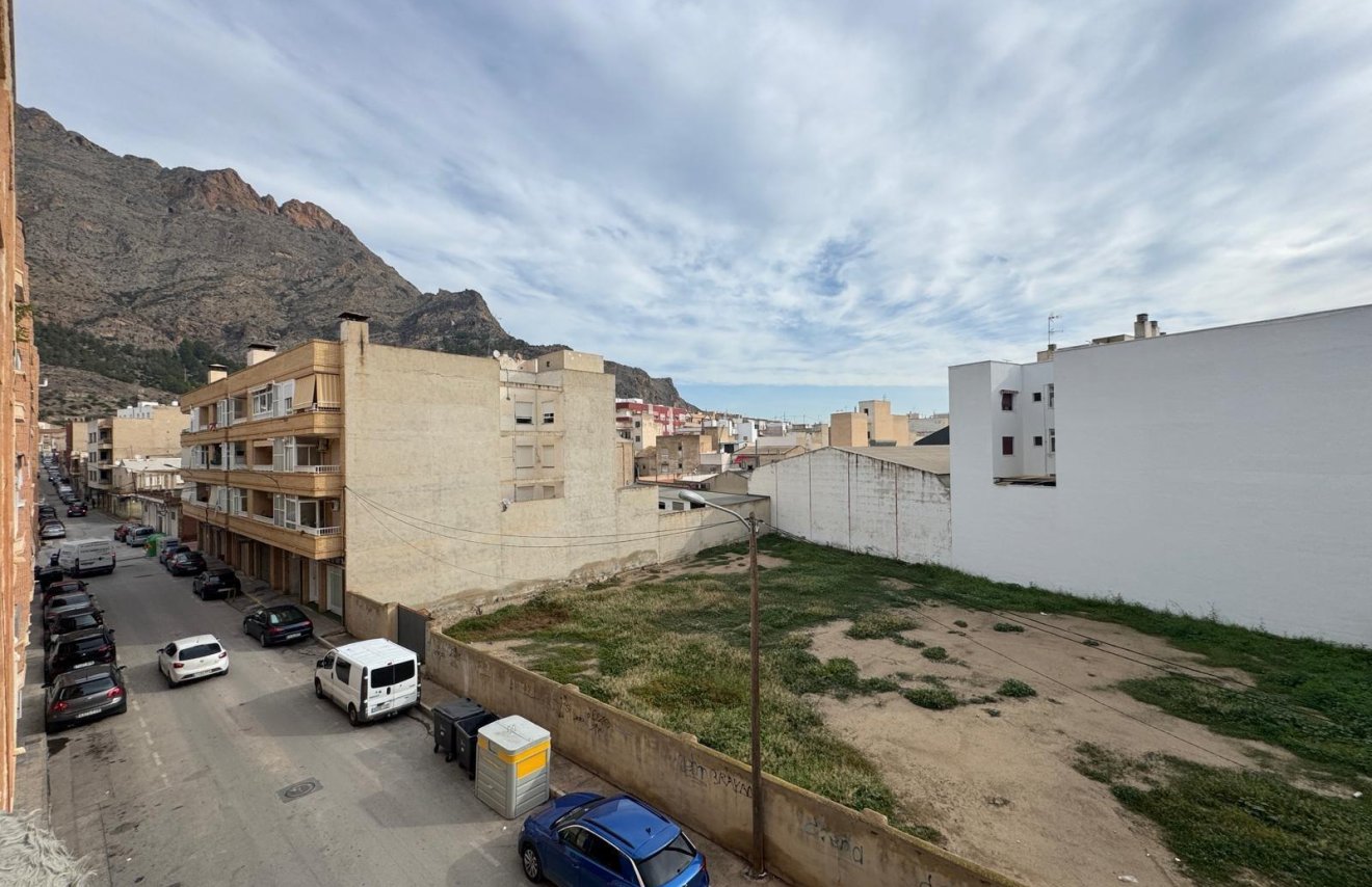 Location à long terme - Piso - Redován