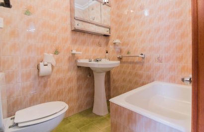 Alquiler a largo plazo - Piso - Torrevieja - Paseo maritimo