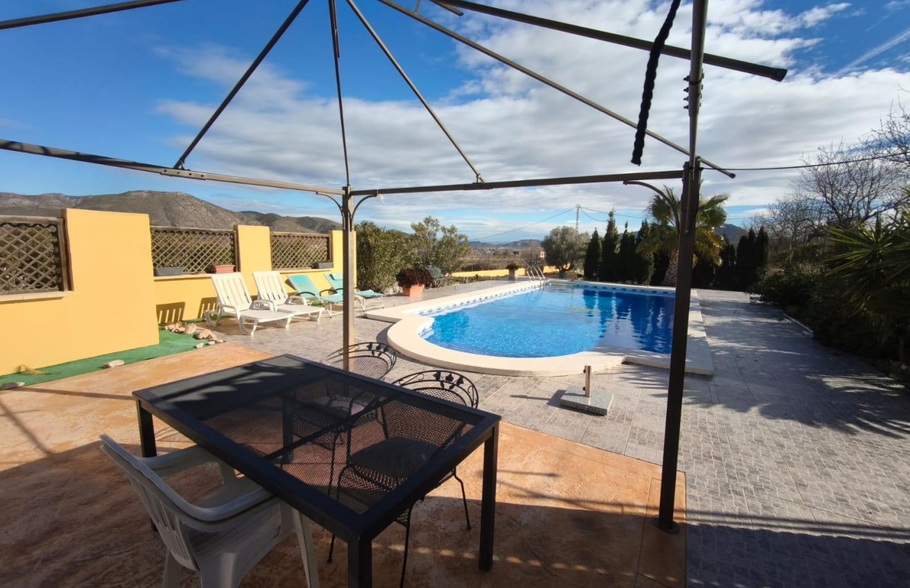 Reventa - Chalet - Hondón de los Fráiles - Comunidad valenciana