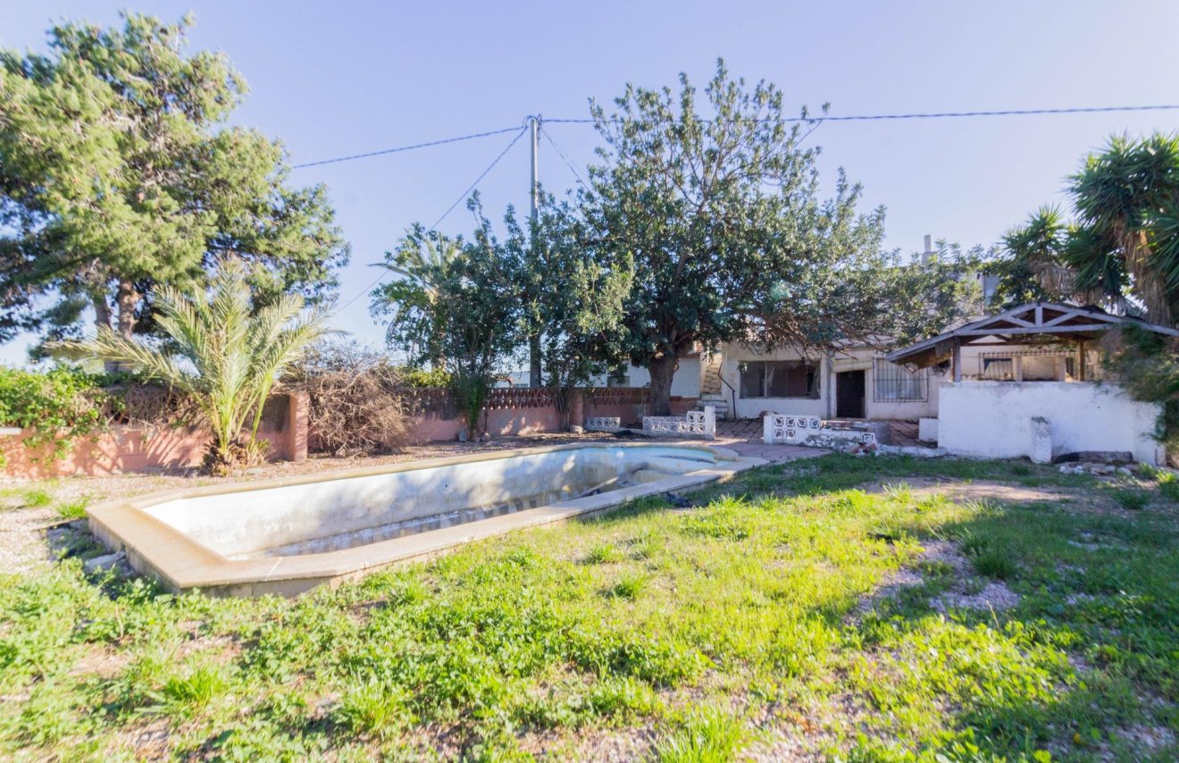 Reventa - Casa con terreno - Orihuela - La Murada-Los Vicentes