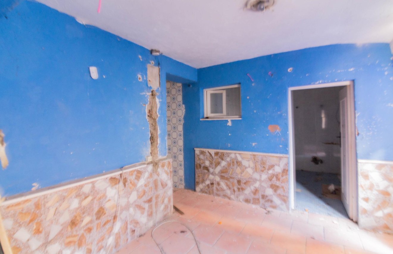 Reventa - Casa con terreno - Orihuela - La Murada-Los Vicentes