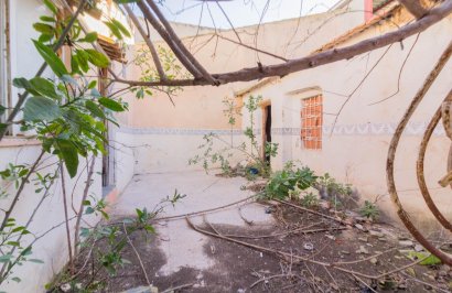 Reventa - Casa con terreno - Orihuela - La Murada-Los Vicentes