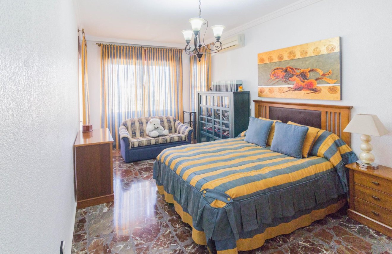 Resale - Casa - Cox - Avda. del carmen