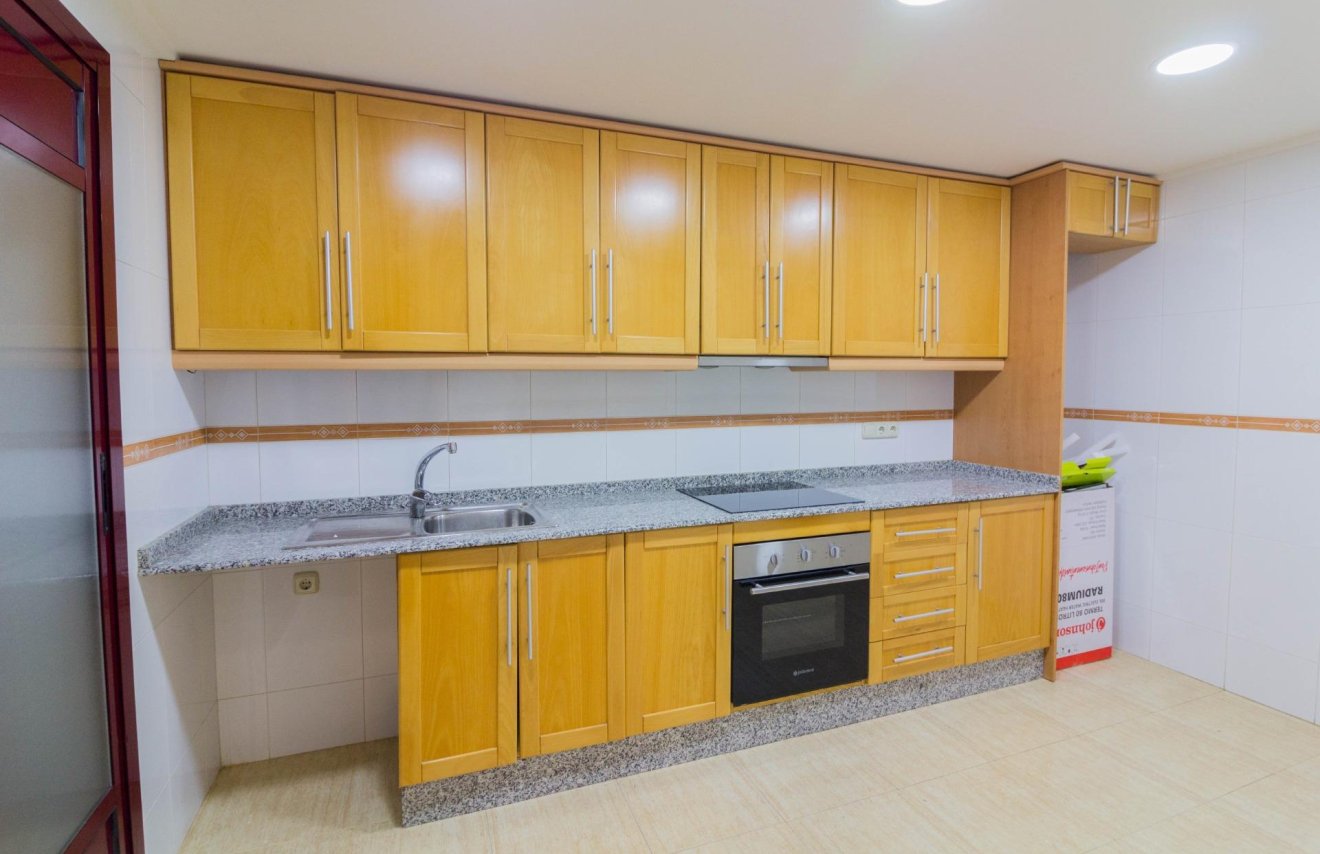 Resale - Townhouse - Orihuela - Desamparados-Hurchillo-Torremendo