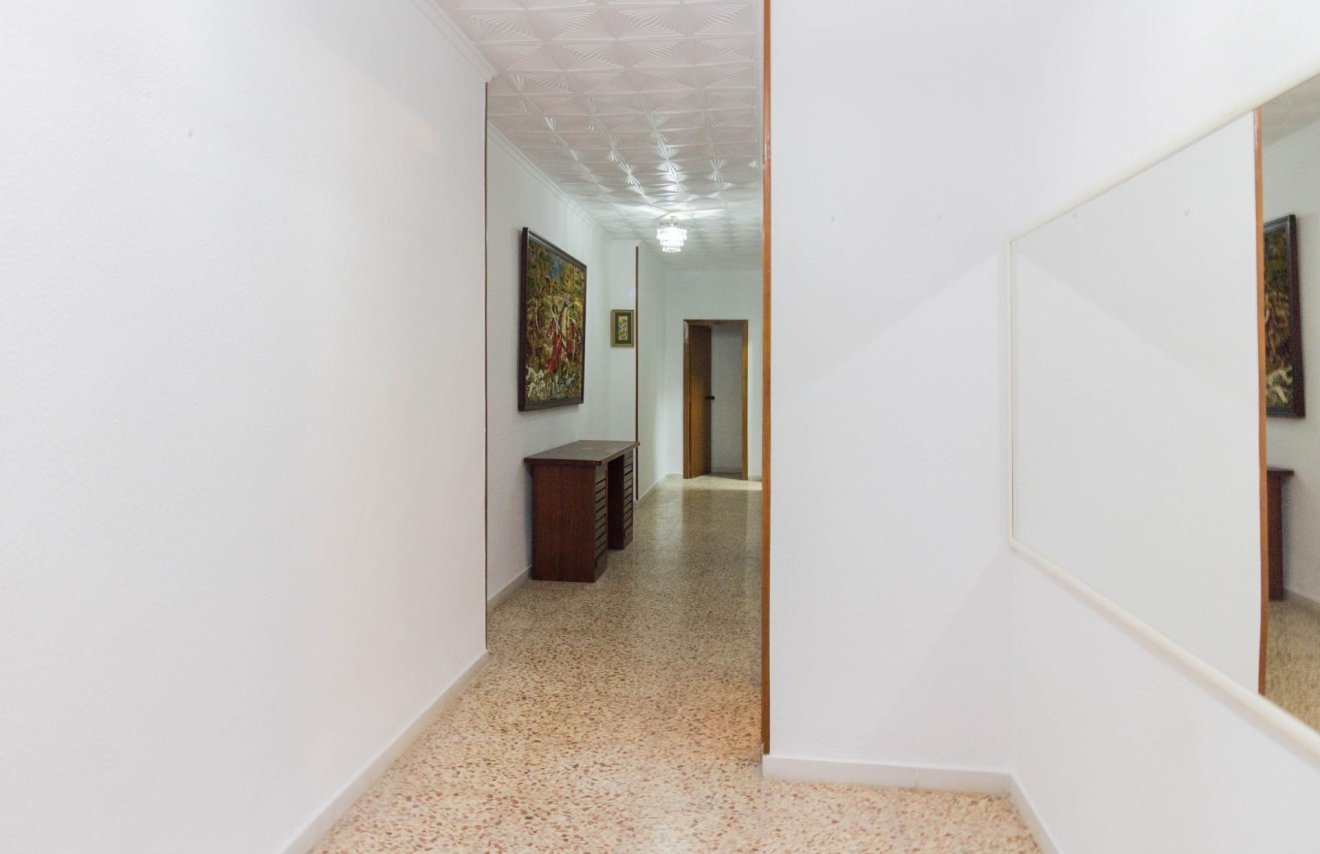 Resale - Piso - Torrevieja - Acequion