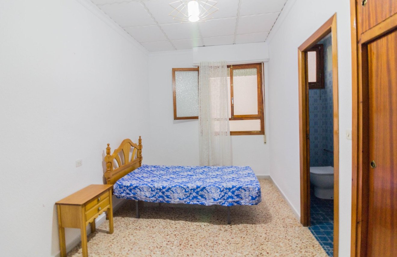 Resale - Piso - Torrevieja - Acequion