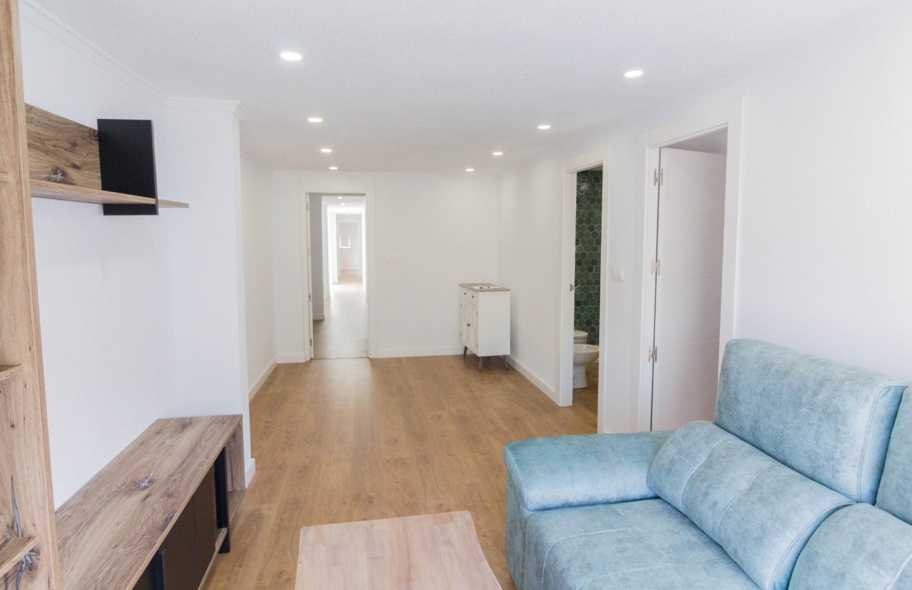 Resale - Piso - Orihuela - Zona Centro